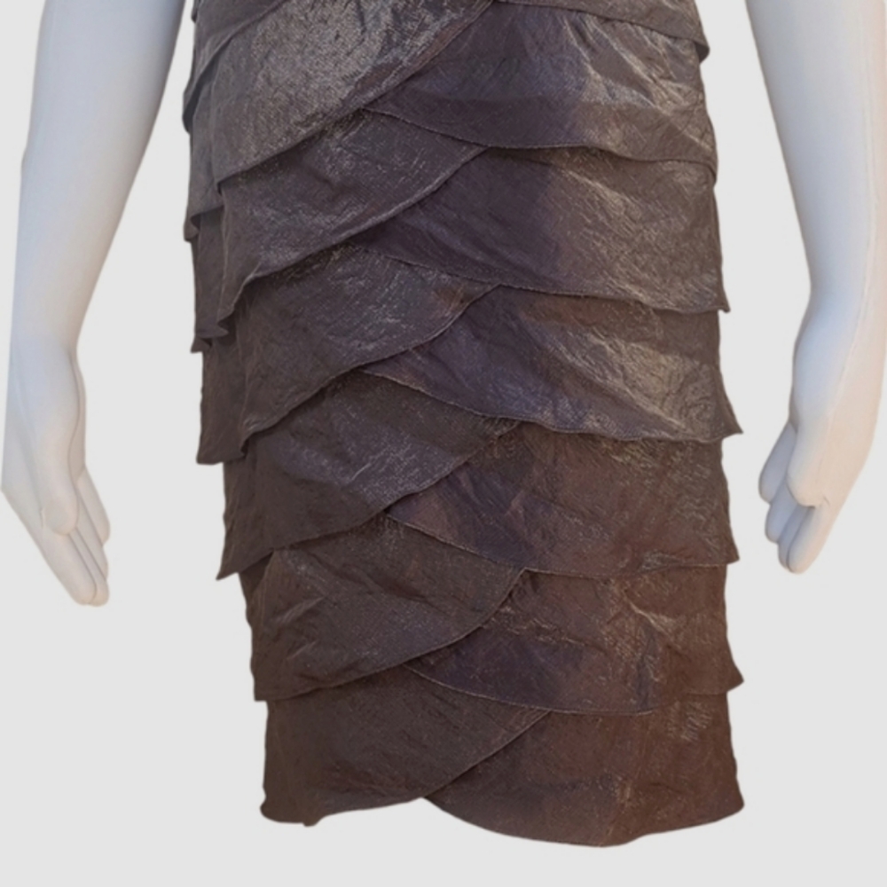 ADRIANNA PAPELL Metallic Tiered Cocktail Dress 4P Petite Shutter Pleat Wedding - Picture 12 of 16